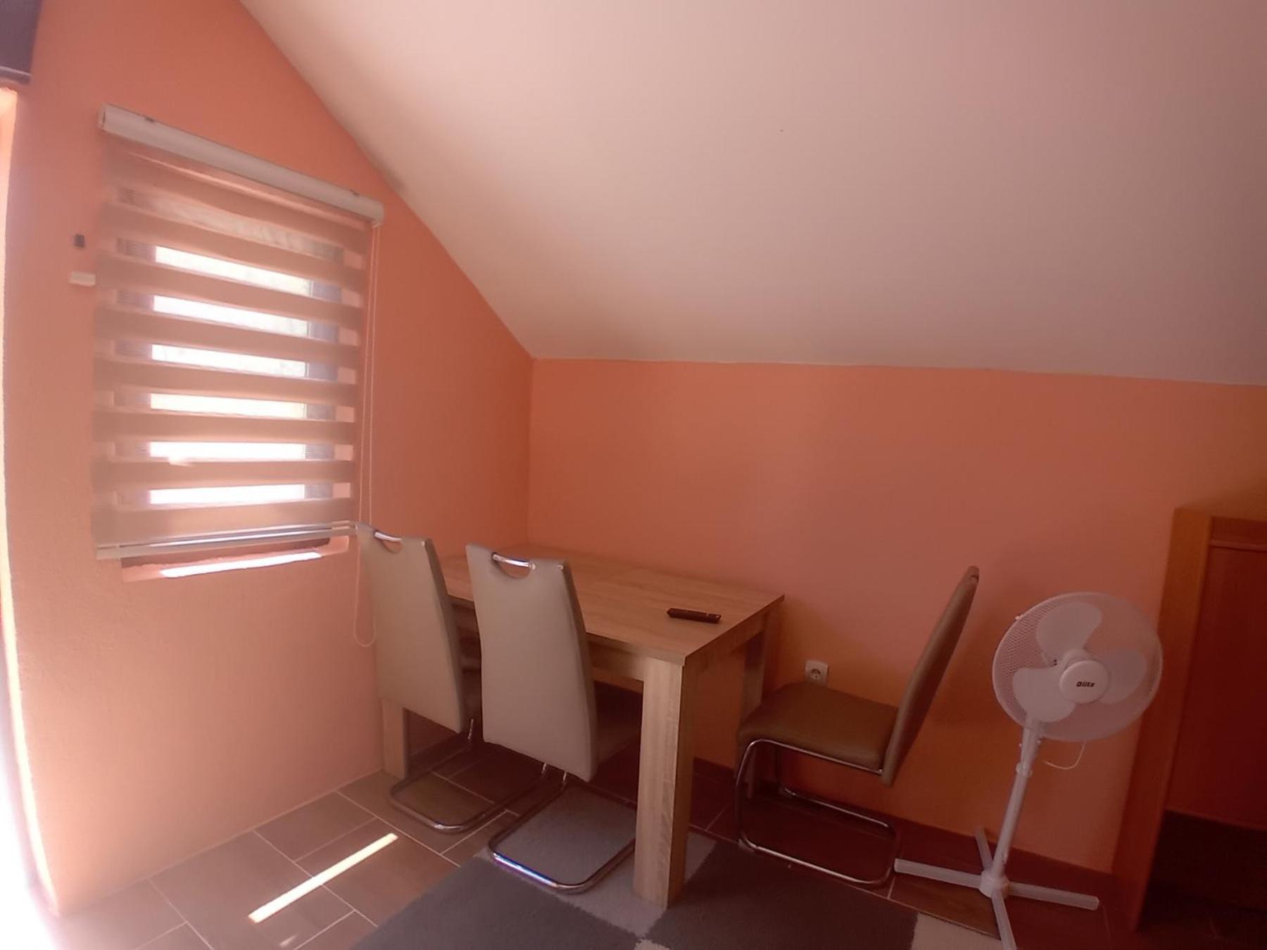 Red Apartman 2 เทรบินเย ภายนอก รูปภาพ